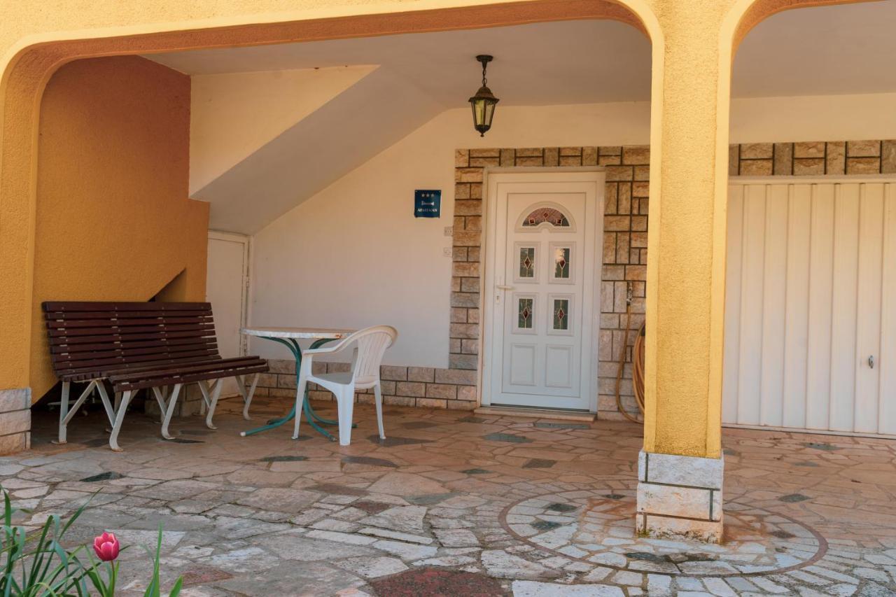 Apartment Villa Olga Porec Exterior photo